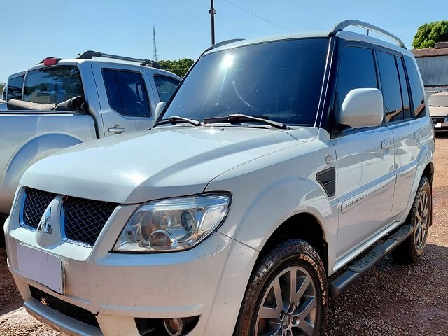 MMC PAJERO TR4 FL 2.0 WD HP ANO 2014/2015