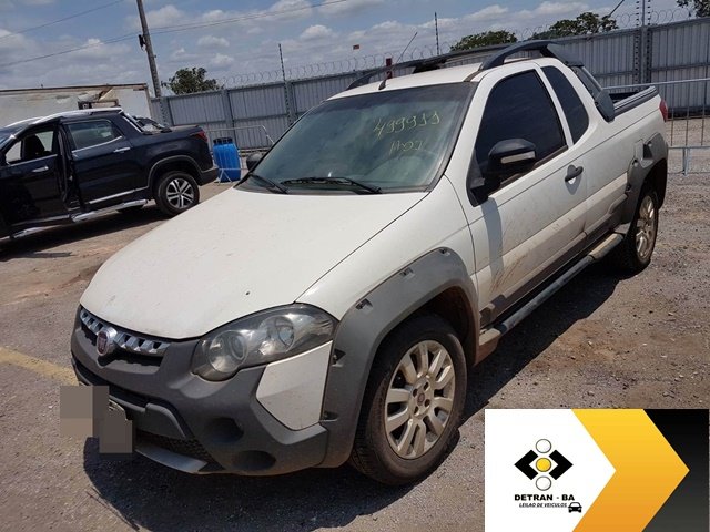 STRADA CE ADVENTURE 1.8  ANO 2014/2015