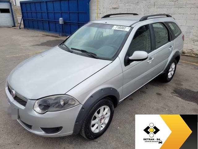 WEEKEND TREKKING 1.6 16V E.TORQ ANO 2016/2016